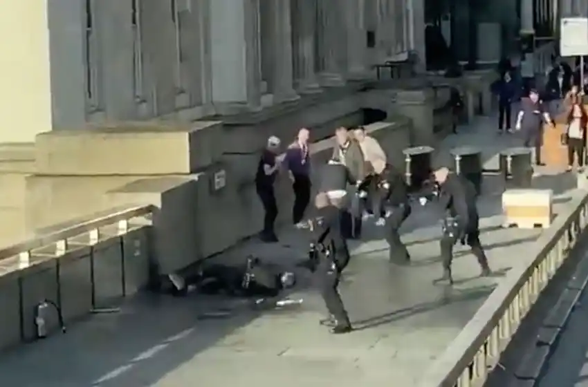 Ataque terrorista en Londres: así mataron al terrorista tras haber apuñalado a varias personas
