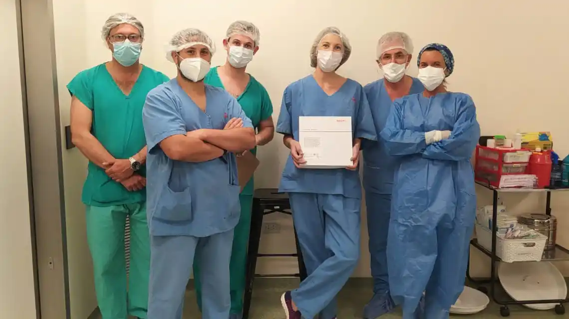 Se realizó en el Cemafe la primera cirugía implante Osteointegrado Medel