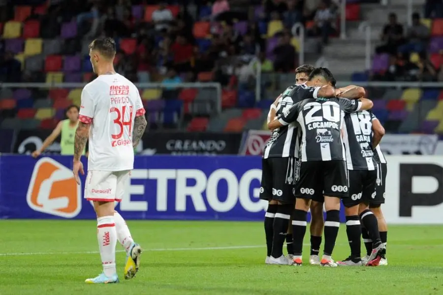 Uniòn SF perdiò y se complica en la Zona de descenso