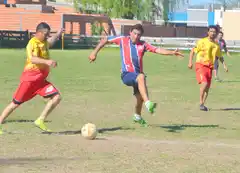 Prosigue el torneo de Fútbol Senior en Yaguarí