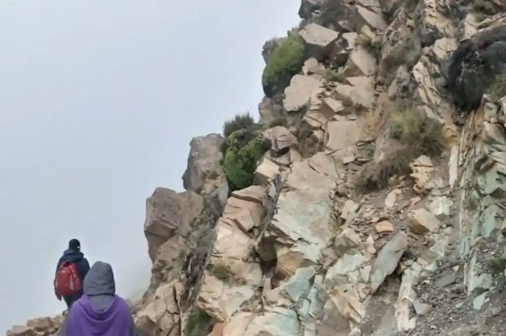 Maestra rural murió al caer por un precipicio en  Salta, iba a vacunarse contra el CovId