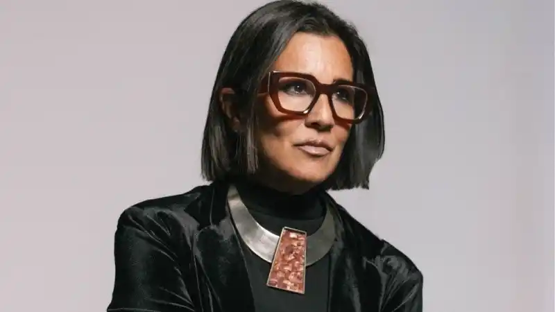 Quién es Gisella Miretti, la diseñadora rosarina de joyas premiada en Milán que expondrá en Nueva York