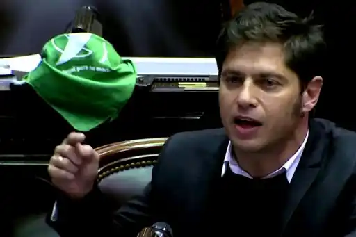 Media sanción al aborto legal: Kicillof dijo que la iniciativa "avanza en el reconocimiento de derechos"