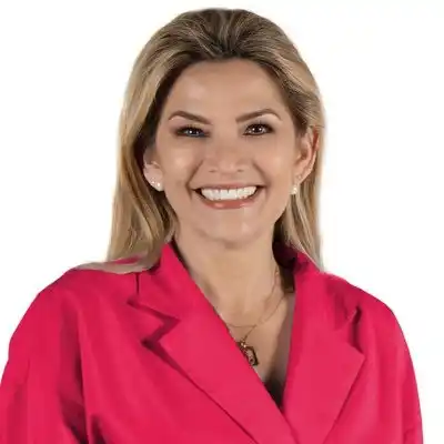 Jeanine Áñez pide ser trasladada de la cárcel al hospital por hipertensión