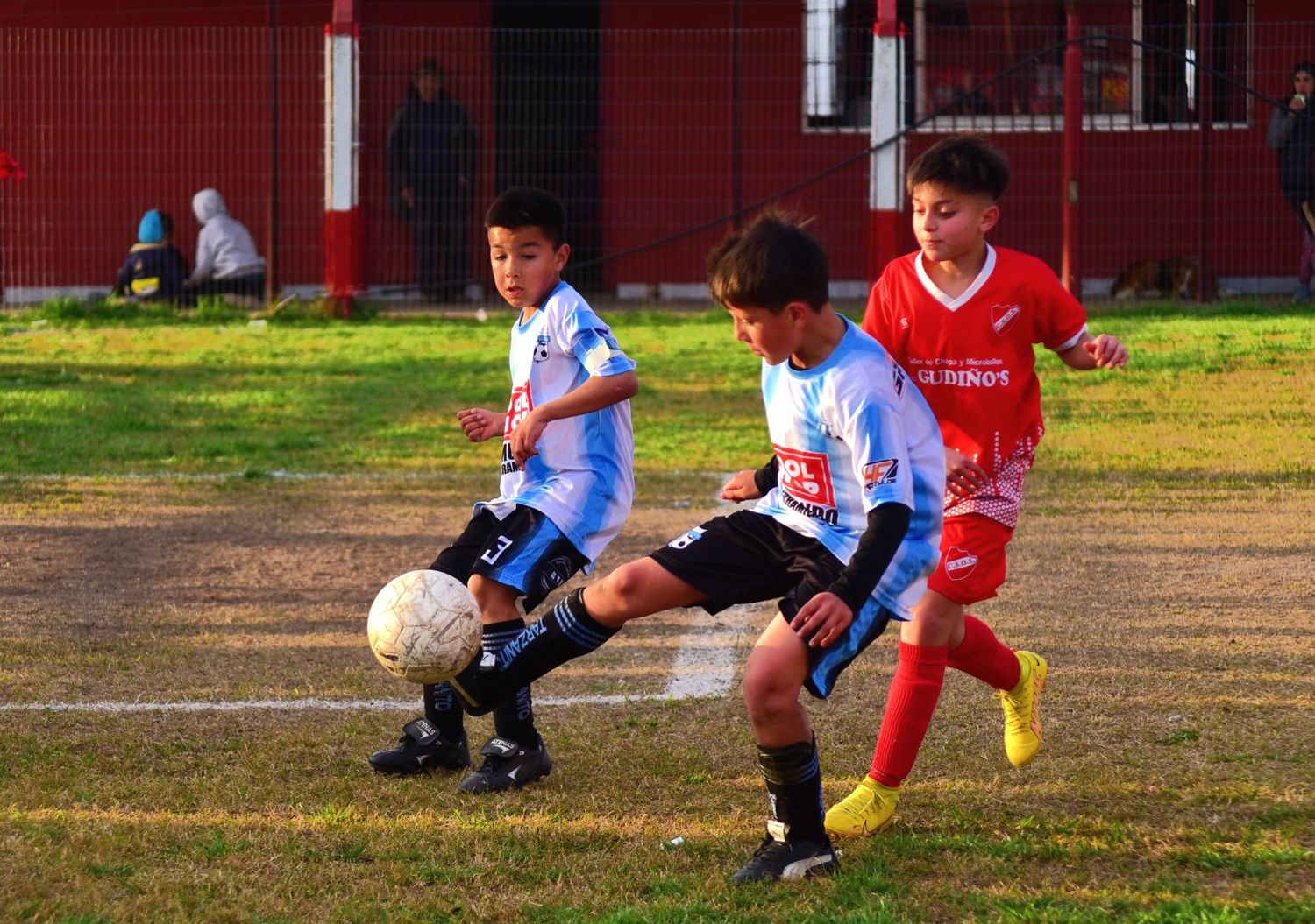 Los chicos animarán la 18º fecha