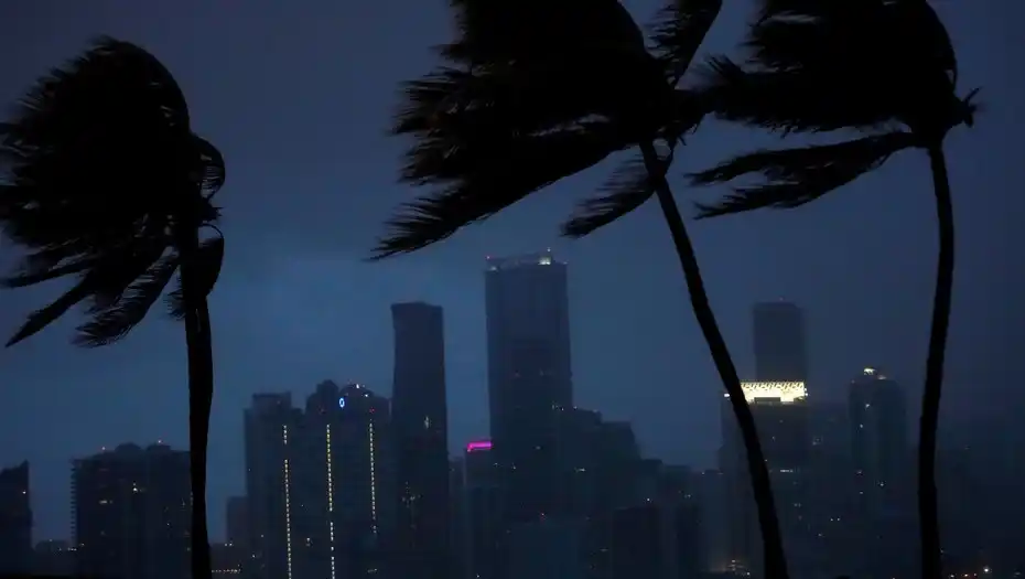 Huracán Irma: la tormenta impacta en los Cayos de Florida