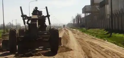 Trabajos de recuperación de la red vial en Santo Tomé