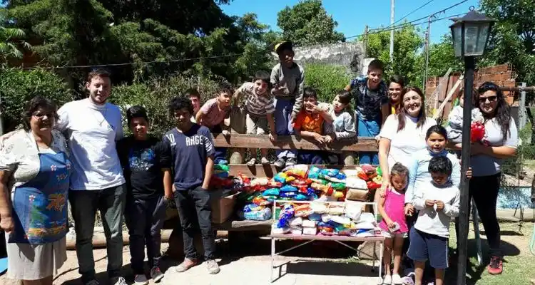 Tarjeta Fértil  entregó donaciones
