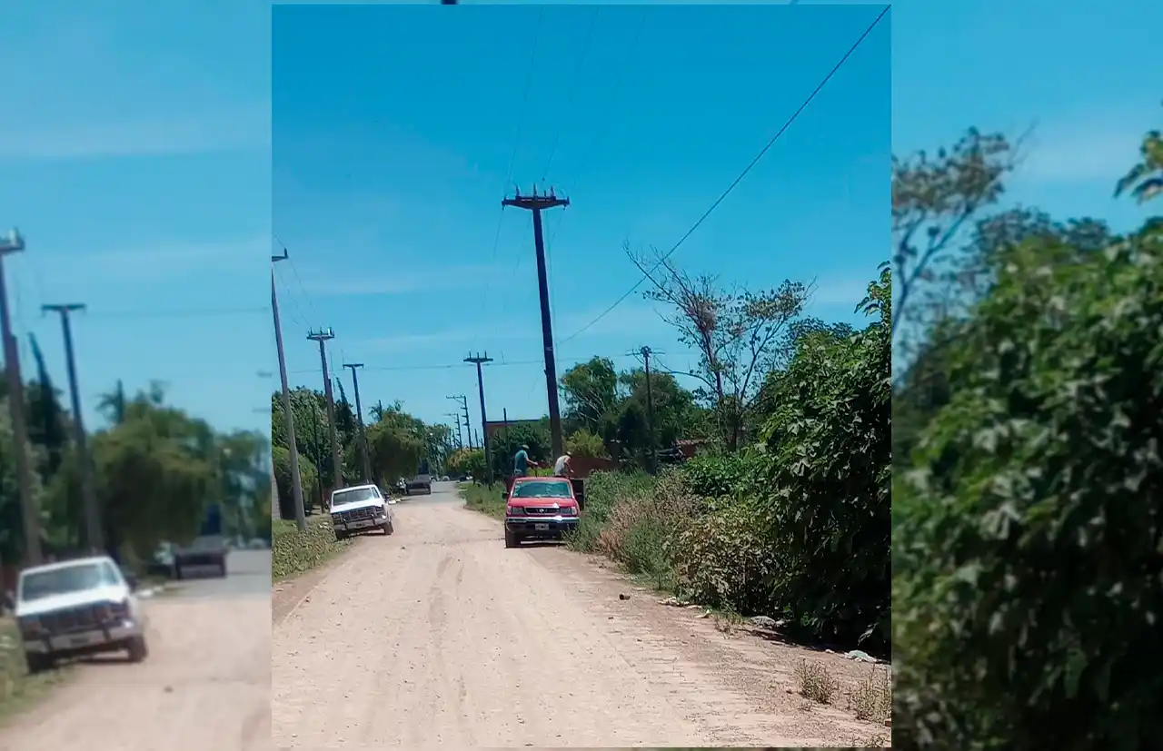 “Tirando escombros en la zanja”