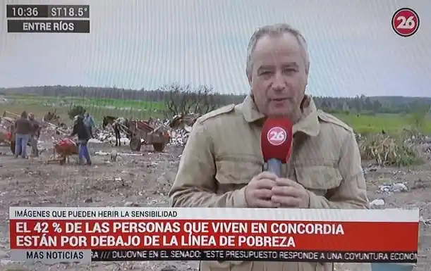Con 30° y de campera: Cresto apeló a la ironía para rebatir un informe de TV sobre la pobreza