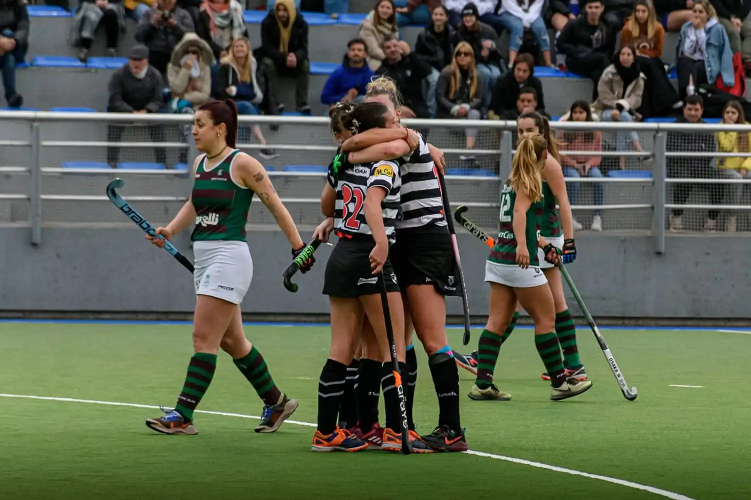 La lucha por la cima se pone al rojo vivo