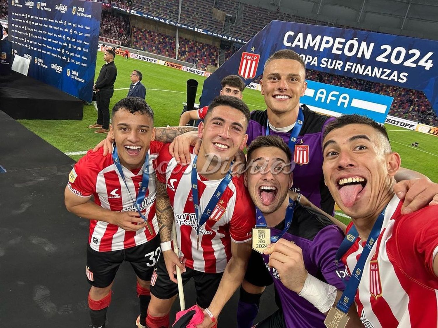 Los compañeros junto al aquero de nuestra ciudad