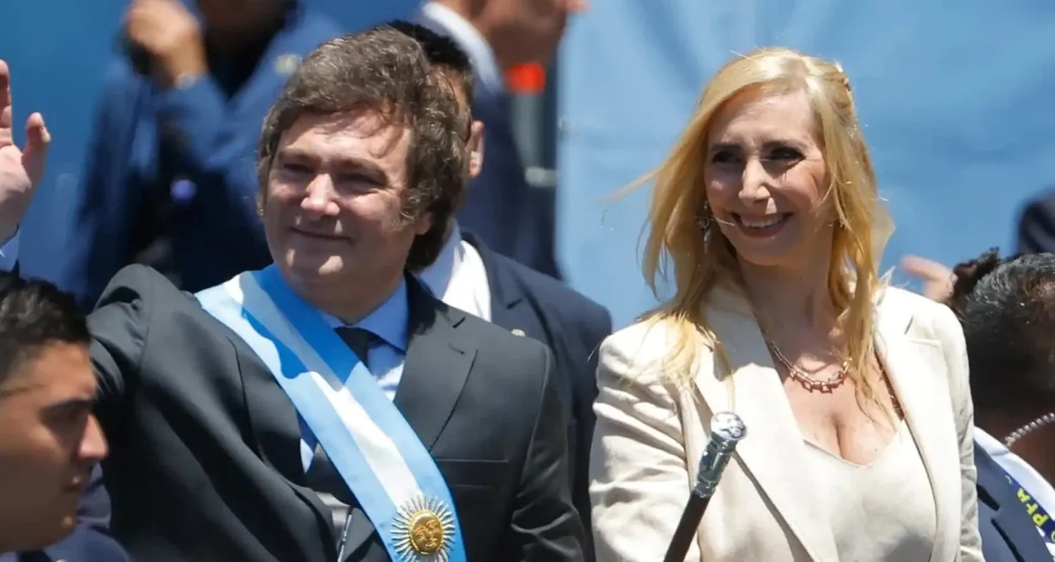 Javier Milei y su hermana Karina, a la que él mismo le dice "El Jefe", actual Secretaria General de la Presidencia.