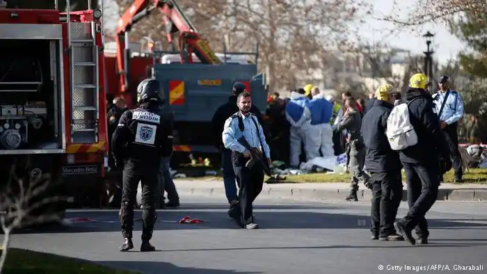 Cuatro soldados muertos en Jerusalén tras ataque con camión