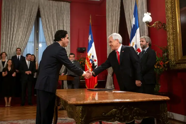 Piñera renovó el gabinete en un intento por calmar las protestas