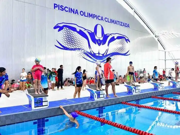 Se realizó el primer encuentro
de las Escuelas de Natación
