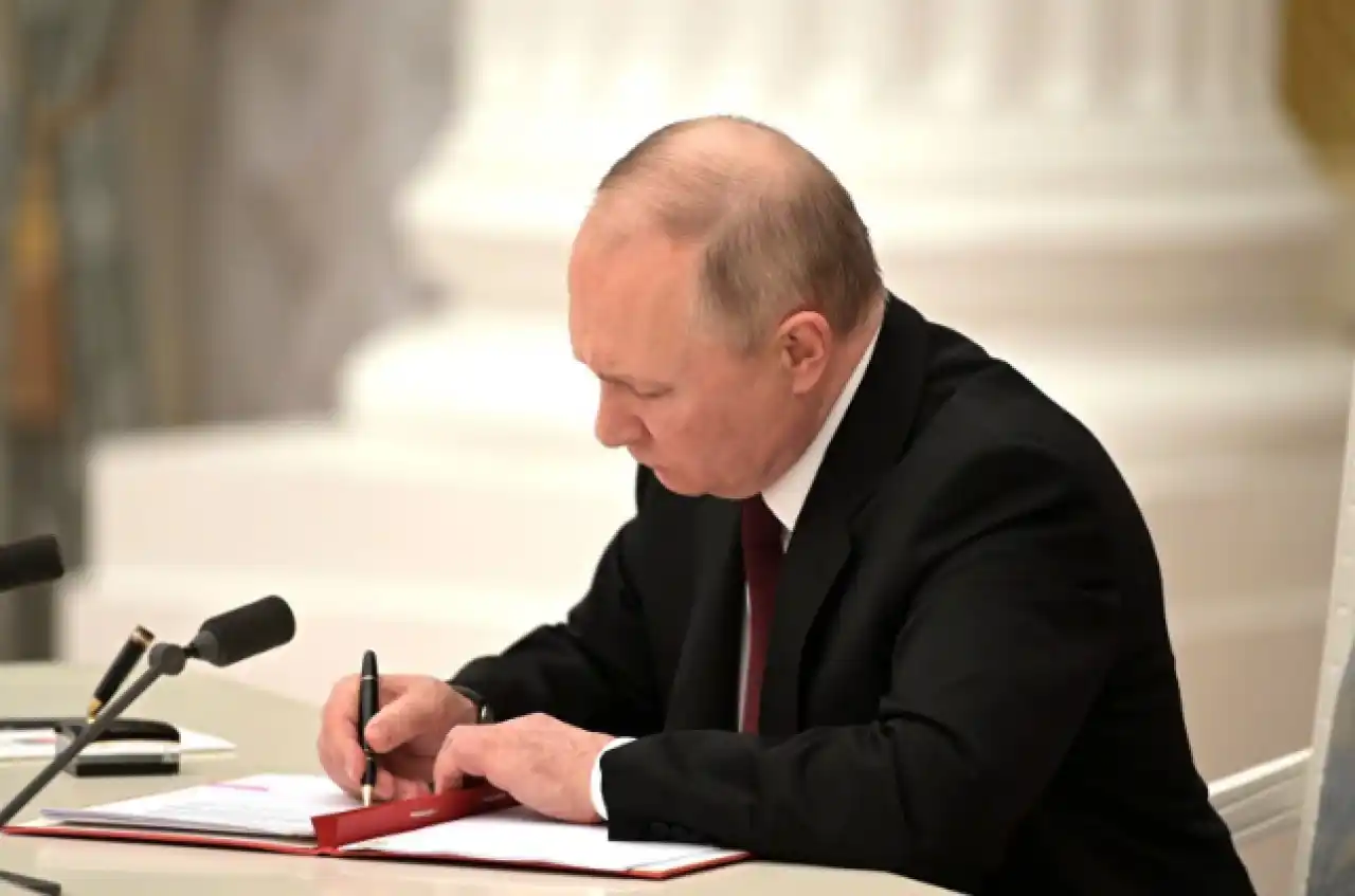Putin puso en alerta a sus fuerzas nucleares horas antes de las negociaciones con Ucrania