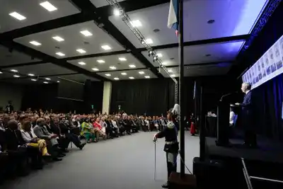 Nos hemos encontrado con un gobernador que ha decidido confrontar