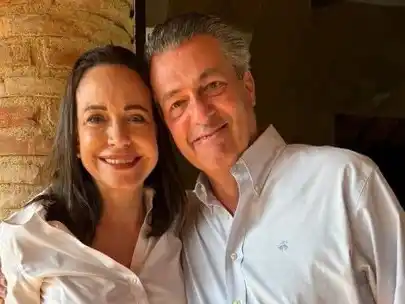 PUERTA GIRATORIA FUNCIONANDO: denuncian presunta detención de Roberto Vernet, colaborar de Vente Venezuela