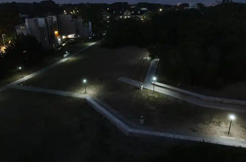 Renuevan la plaza Crucero Gral. Belgrano de Valeria del Mar