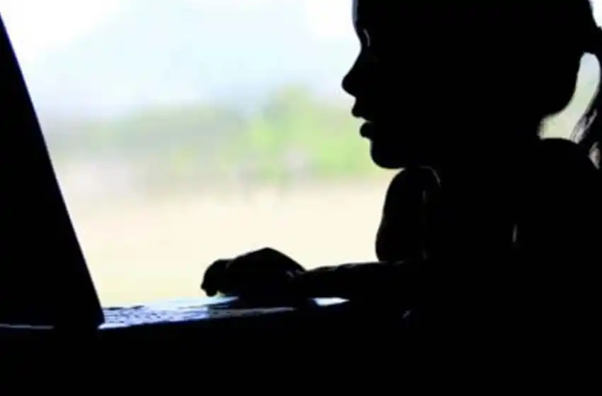 Por el aumento del grooming en pandemia, piden supervisar a menores en redes