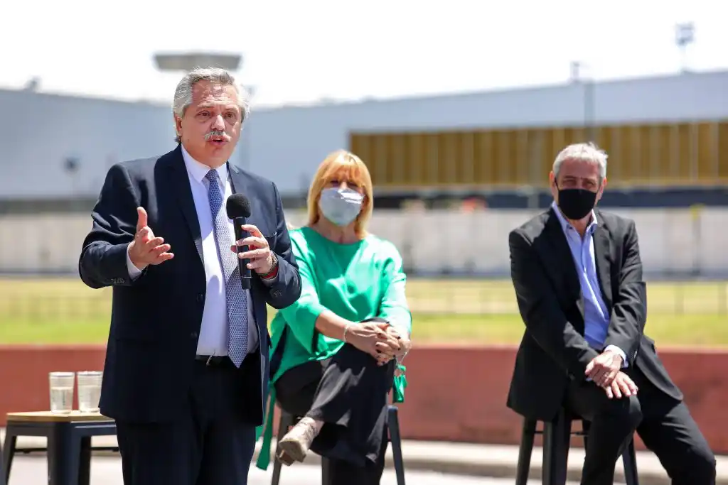 Fernández reclamó la reforma” judicial