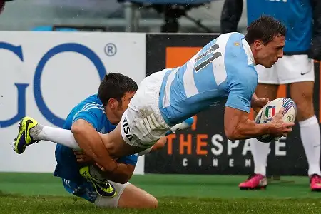 Con la bendición del Papa: Los Pumas le ganaron a Italia