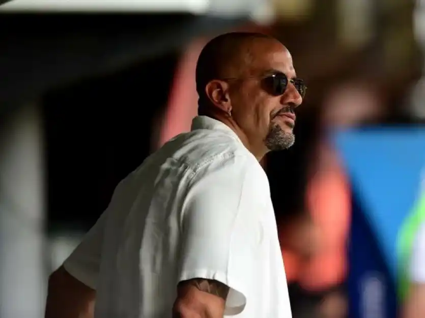 Verón fue suspendido por seis meses como presidente de Estudiantes.