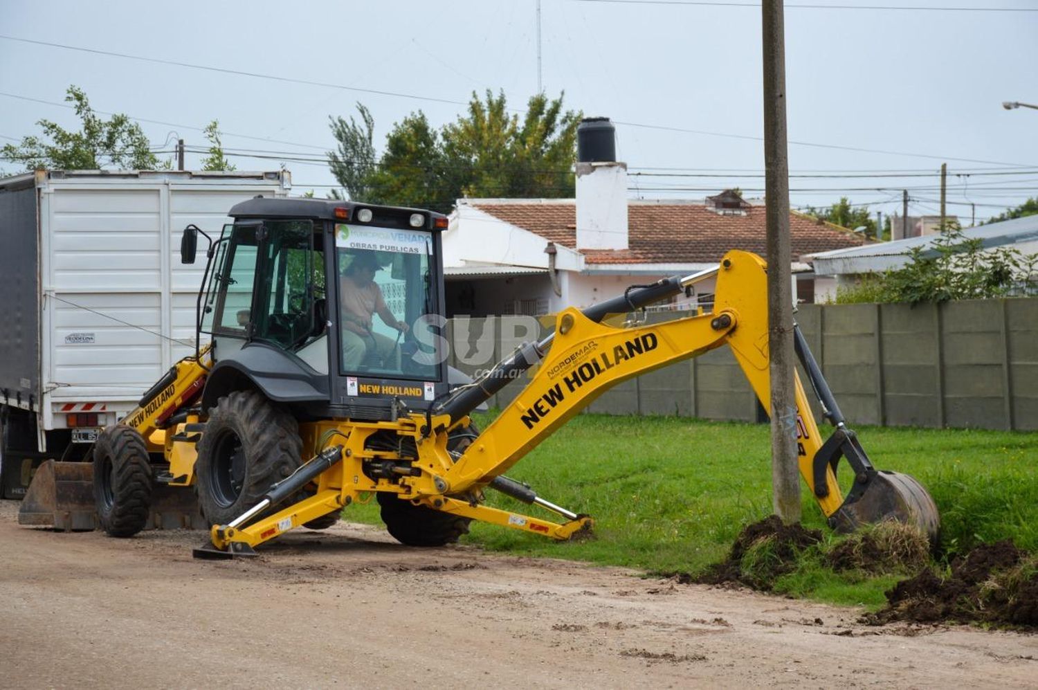 El Municipio continúa con los trabajos de limpieza de desagües y cunetas