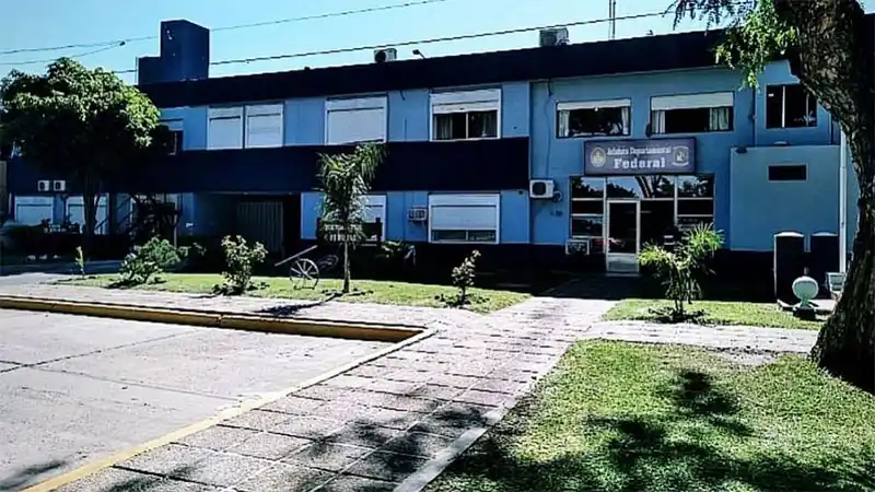 Condenan a policía que robó vacas para su boda: qué hizo el Jefe Departamental