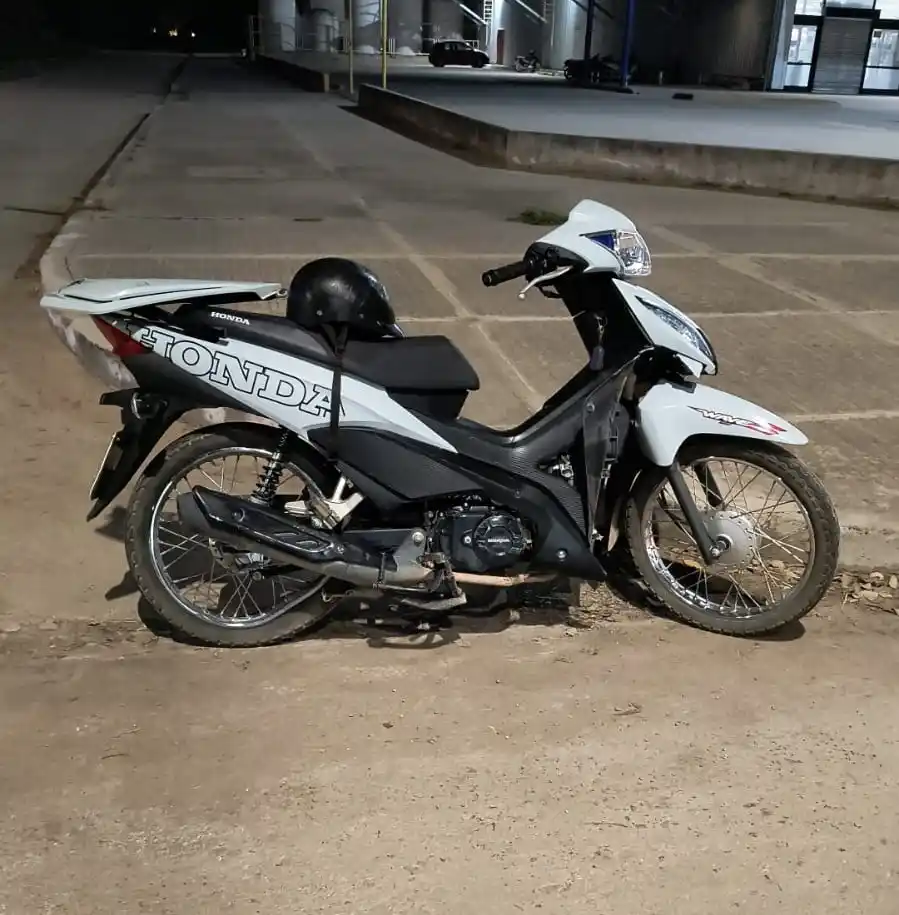 Trágico accidente en Morteros: murió un adolescente de 15 años tras un choque entre un auto y una moto