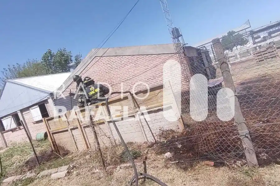 Bomberos apagaron un incendio en Ruta 34