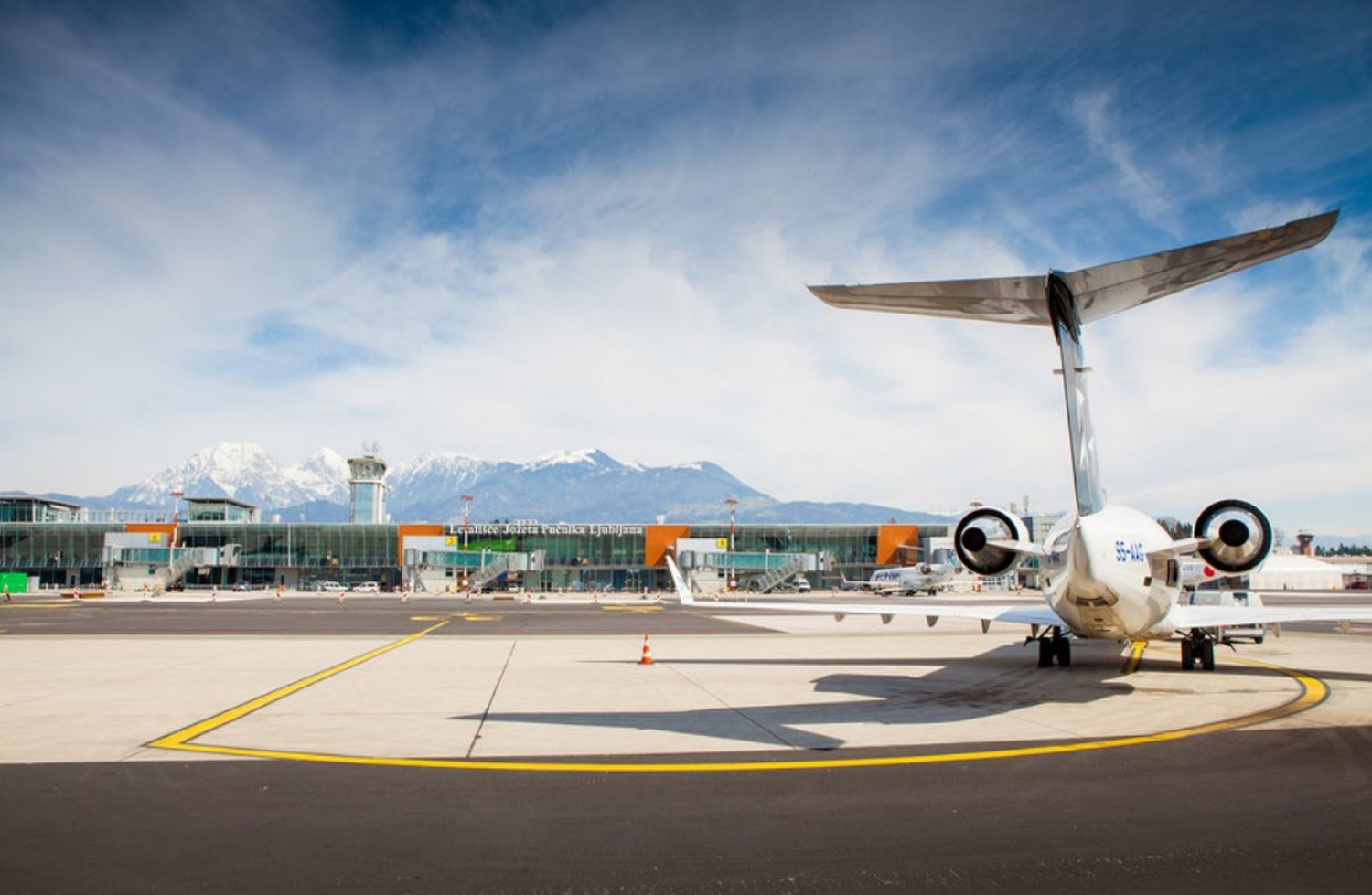 Eslovenia vuelve a permitir el transporte aéreo internacional de pasajeros