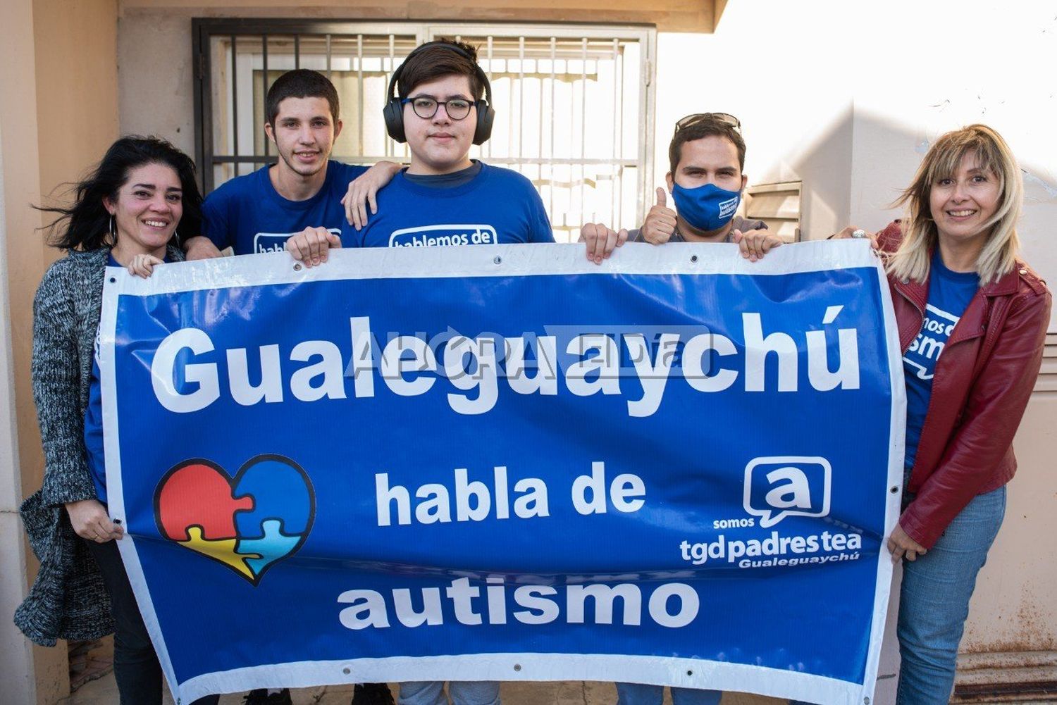 La desesperación de la madre de un joven con autismo por la falta de cobertura de la obra social: “se lavan las manos”