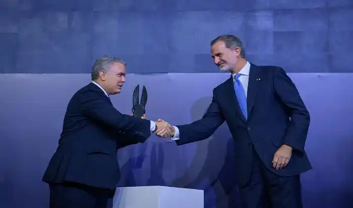 PRESIDENTE DE COLOMBIA: «Alzar la voz contra la dictadura de Maduro es un deber moral»