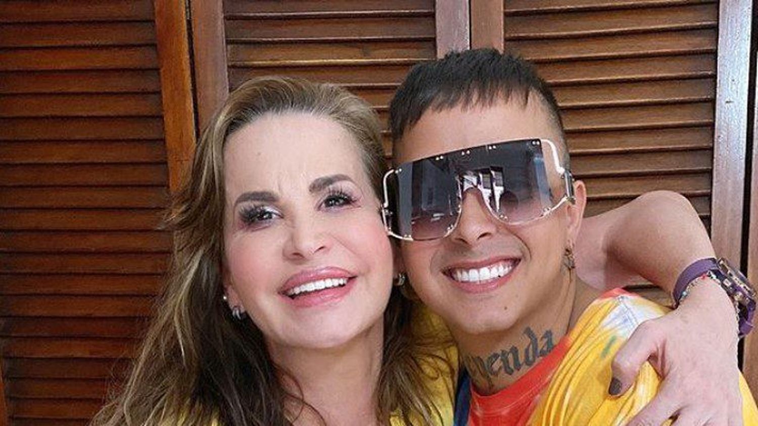 OMG: Ivette Domínguez puso a Sixto Rein a verle la «mancha» (+Video)