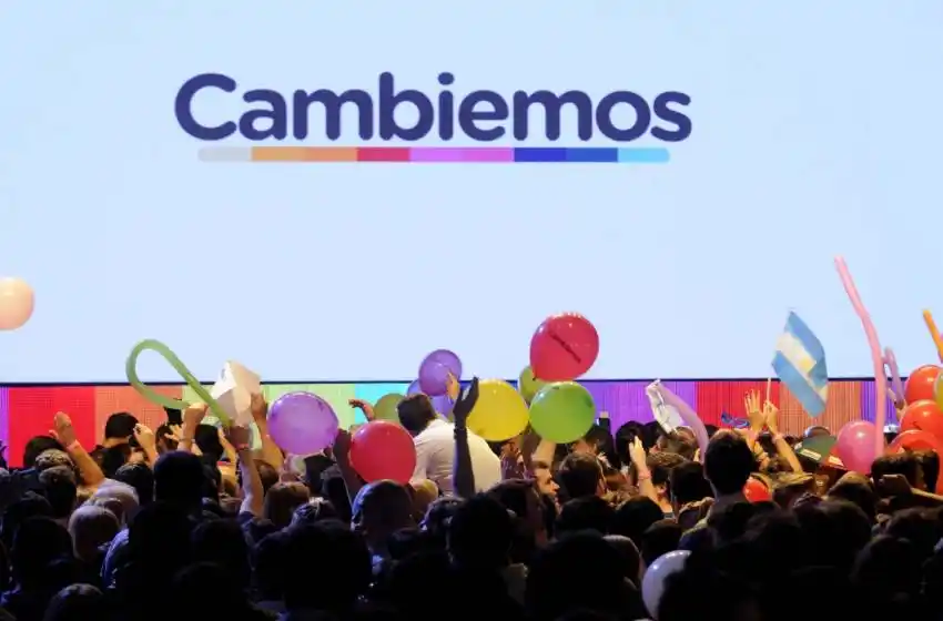 Aportantes en campaña: echaron a la contadora general de la Provincia