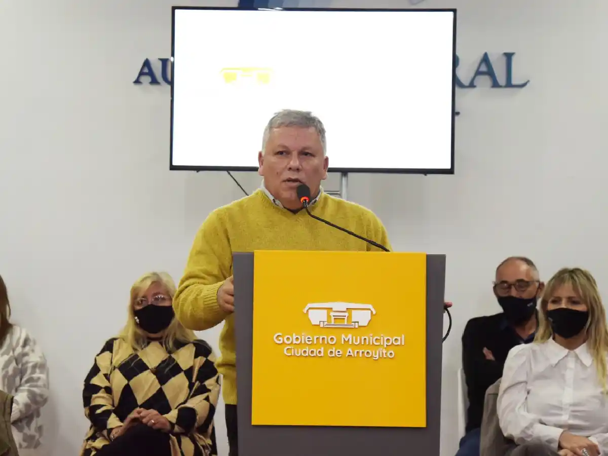  El oficialismo de Arroyito donará el aguinaldo a comercios afectados por las restricciones 