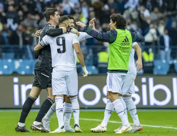 Real Madrid venció en los penales a Valencia