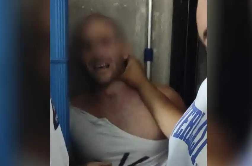 Escracharon en las redes a un hombre por filmar a mujeres en un reconocido supermercado de zona sur