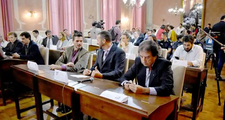 Las dietas de los concejales  cuestan $ 96 mil por cabeza