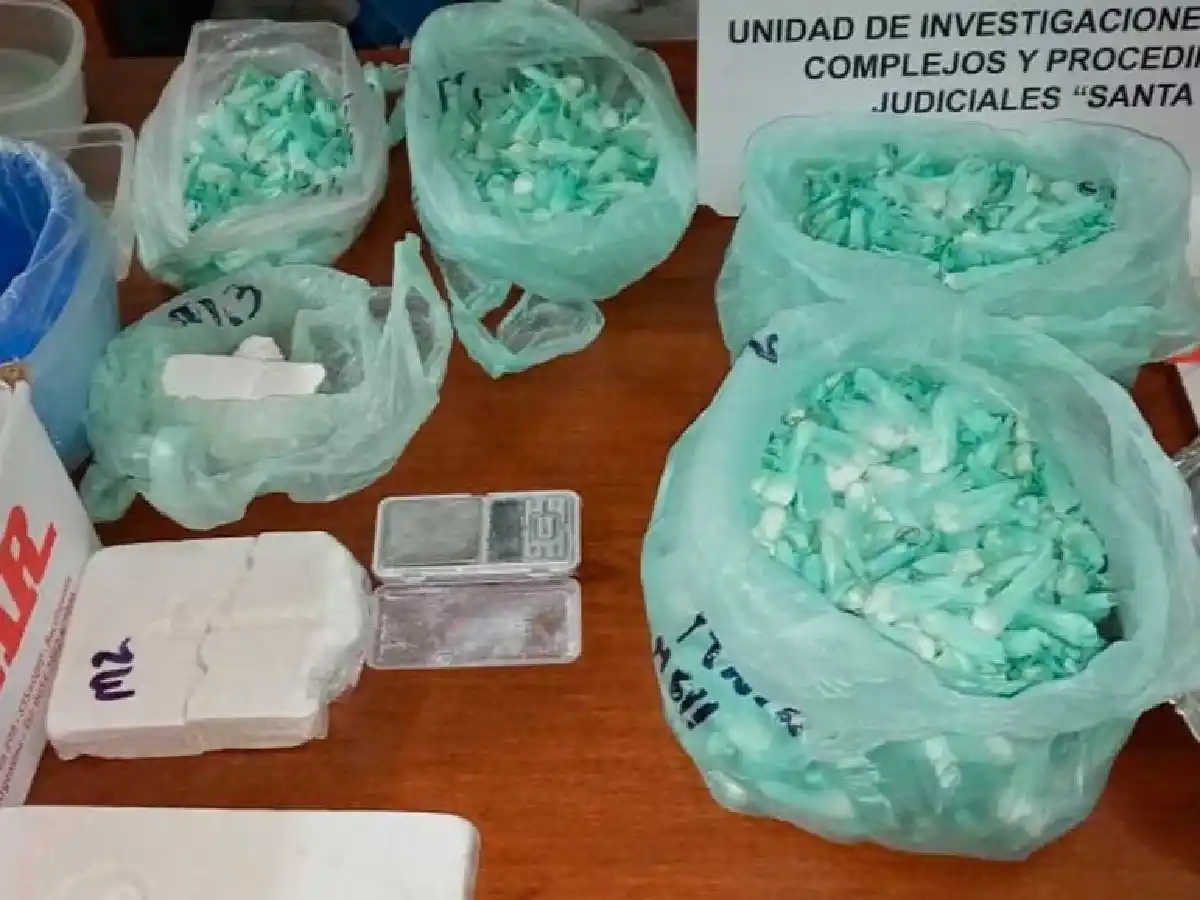 Esperanza: cayeron dos narcos con más de 3 kilos de cocaína