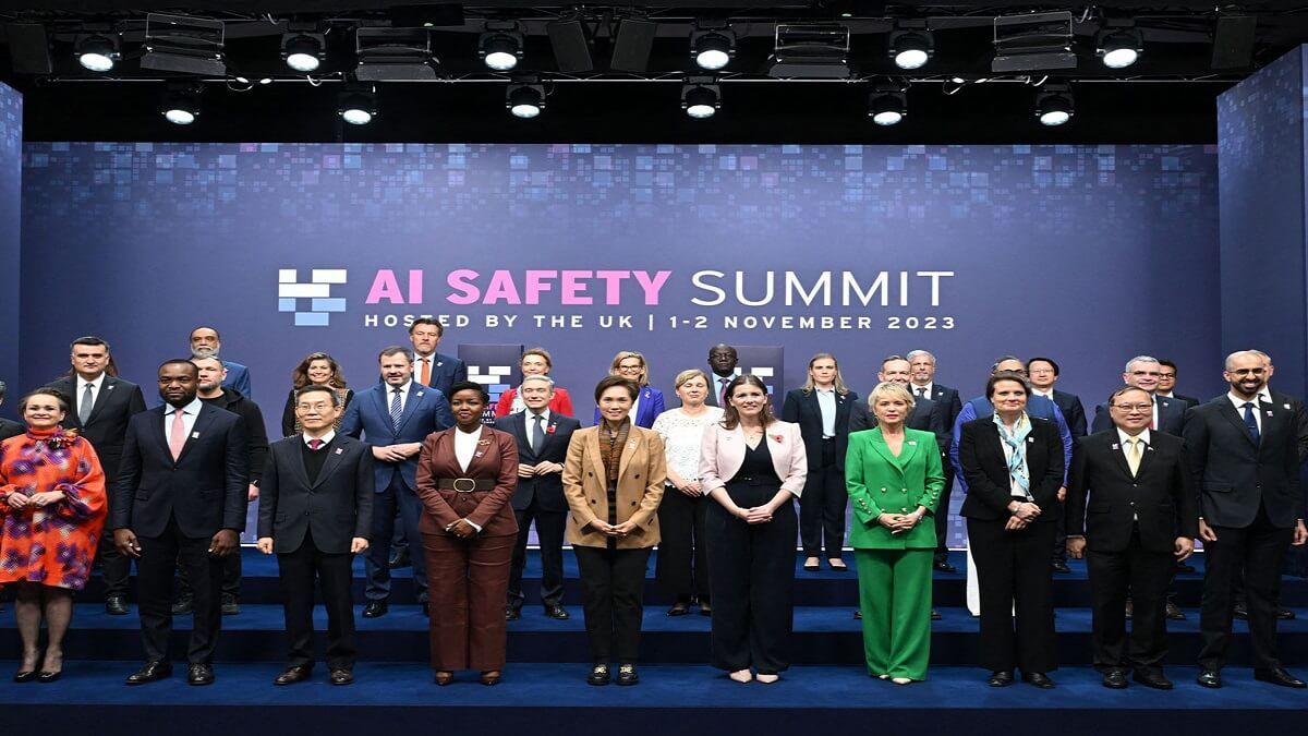 FIRMAN LA PRIMERA DECLARACIÓN MUNDIAL sobre riesgos de la IA