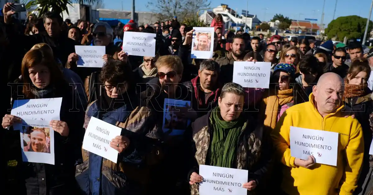 El Repunte: la necesidad de embarcarse pese a los riesgos