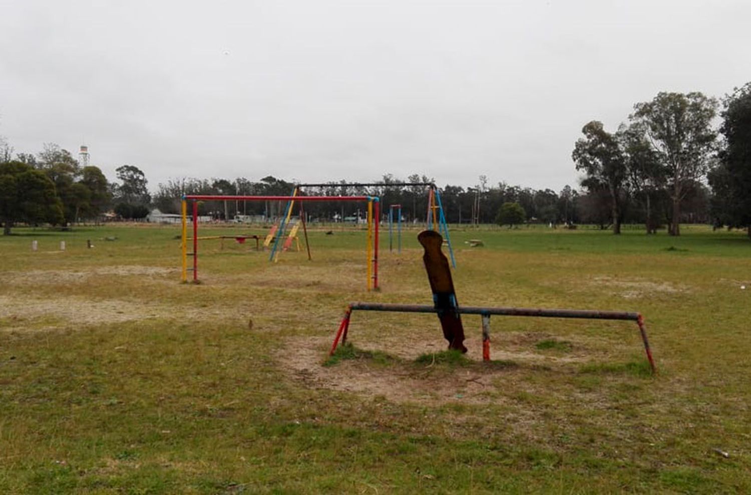 Piden la construcción de más fogones en el Parque Camet