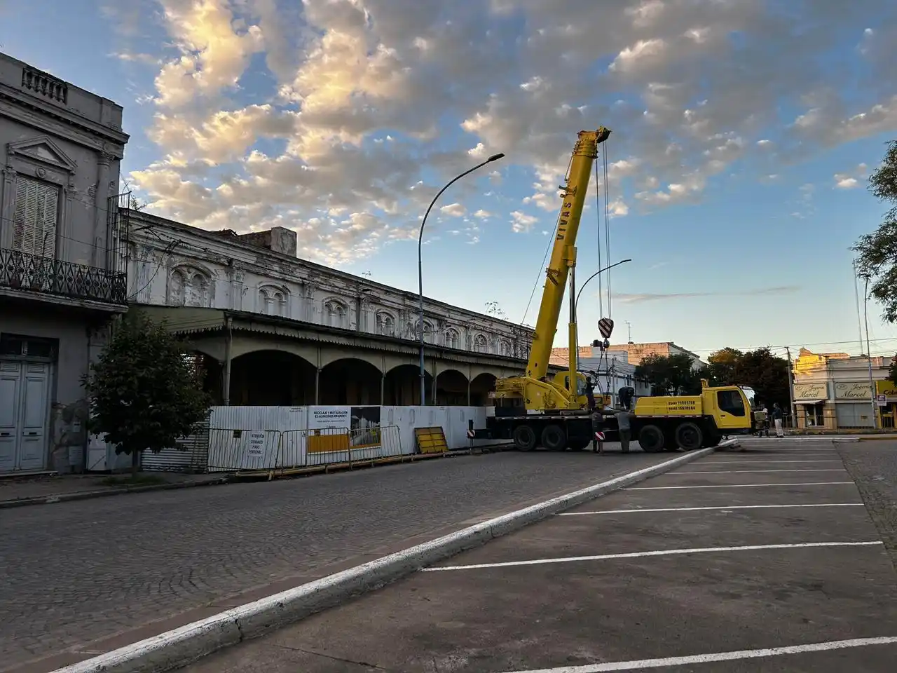 Atención: comenzó el corte de tránsito en pleno centro por obras en los ex Almacenes Ripamonti