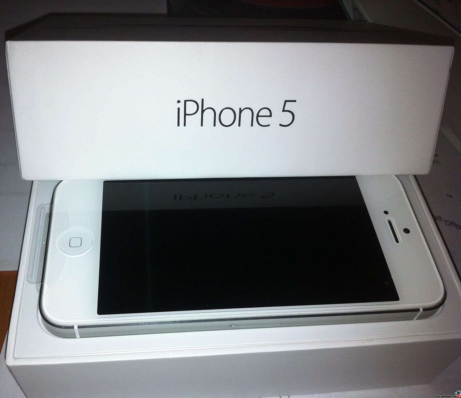 Celulares: Ya se puede comprar legalmente el iPhone 5 en la Argentina 