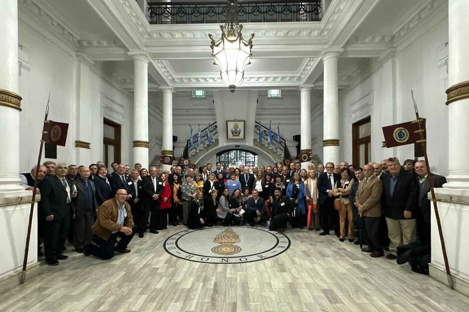 Autoridades de la Asociación Sanmartiniana participaron de un encuentro nacional en CABA