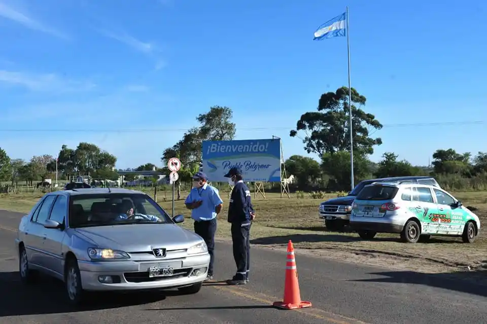 Pueblo Belgrano testeará temperatura y olfato en uno de sus accesos