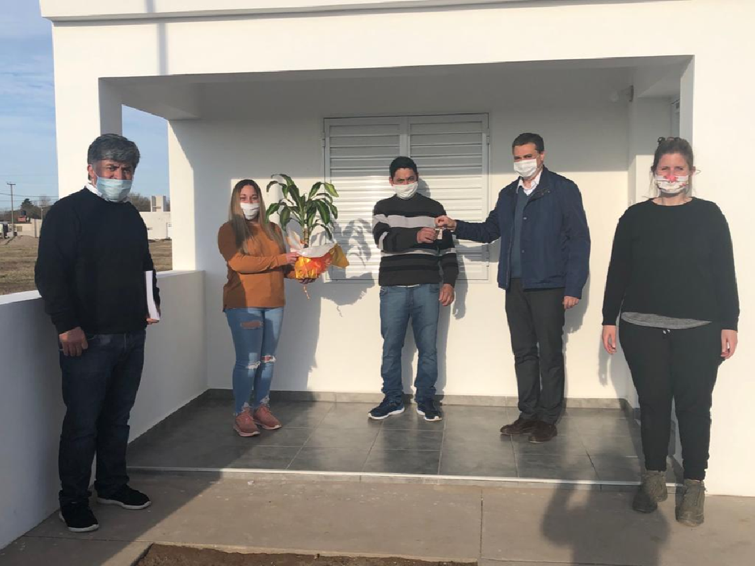 En Brinkmann, entregaron una nueva vivienda social